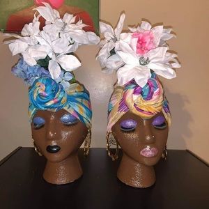 Diva Flower Holders
